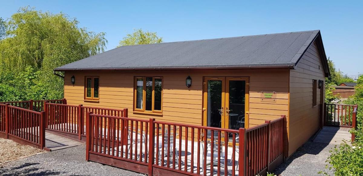 Walnut Lodge, Summerhayes Bridgwater Dış mekan fotoğraf